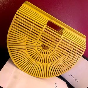 Summer straw bag wooden beach purse with basket handle